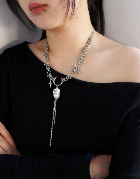 Forming Core Necklace