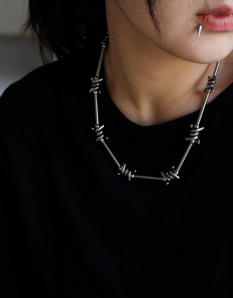 Tension Barb Necklace