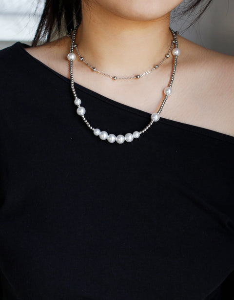 Parallel Flow Necklace