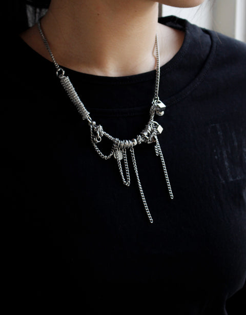 In Formation Necklace