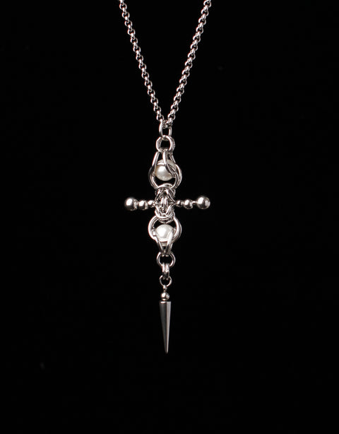 Silent Axis Necklace