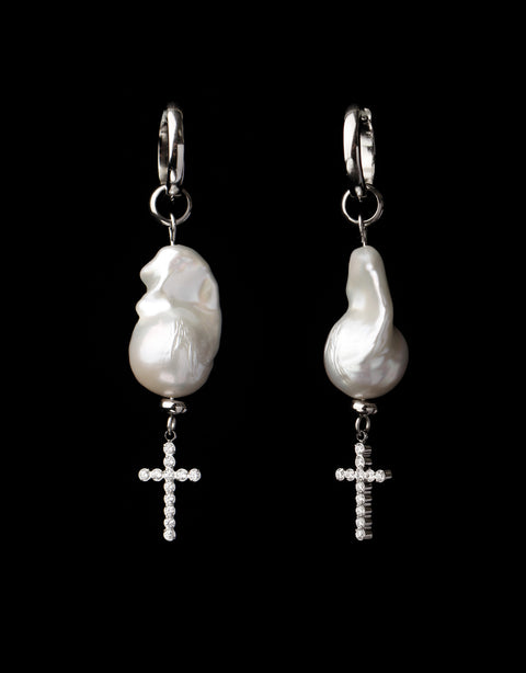 Temptation Structure Earrings