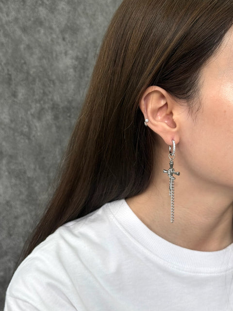 Boucles d'oreilles créoles avec croix (unité)