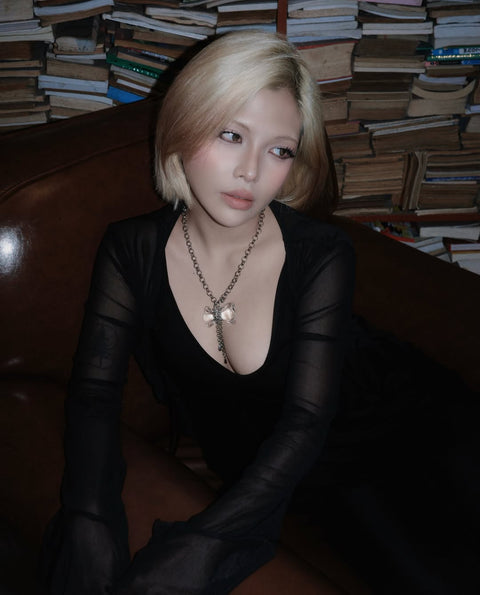 Held Light Necklace